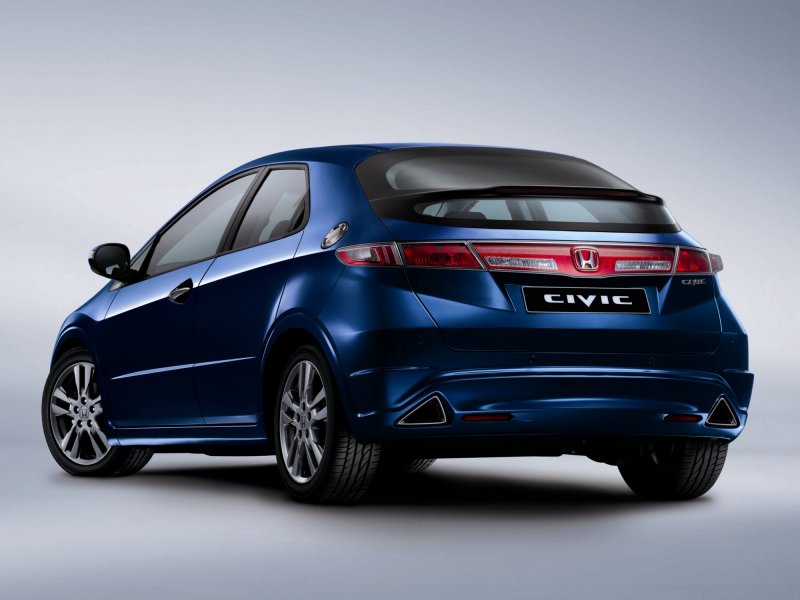 Купить фаркоп на Honda в Элисте