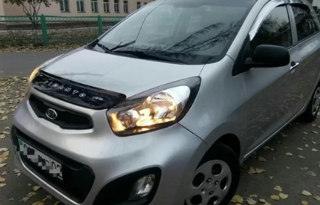 Дефлектор капота (мухобойка) KIA Picanto с 2011 г.в.  (Киа Пиканто) Вип Тюнинг